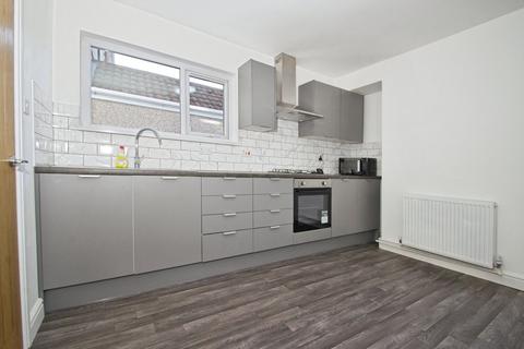 4 bedroom semi-detached house for sale, Commercial Street, Newport NP11