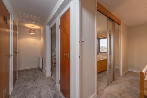 2 bedroom flat to rent, Sienna Gardens, Sciennes, Edinburgh, EH9