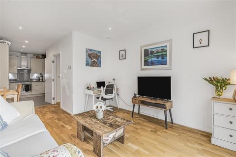 undefined, Juniper Drive, SW18