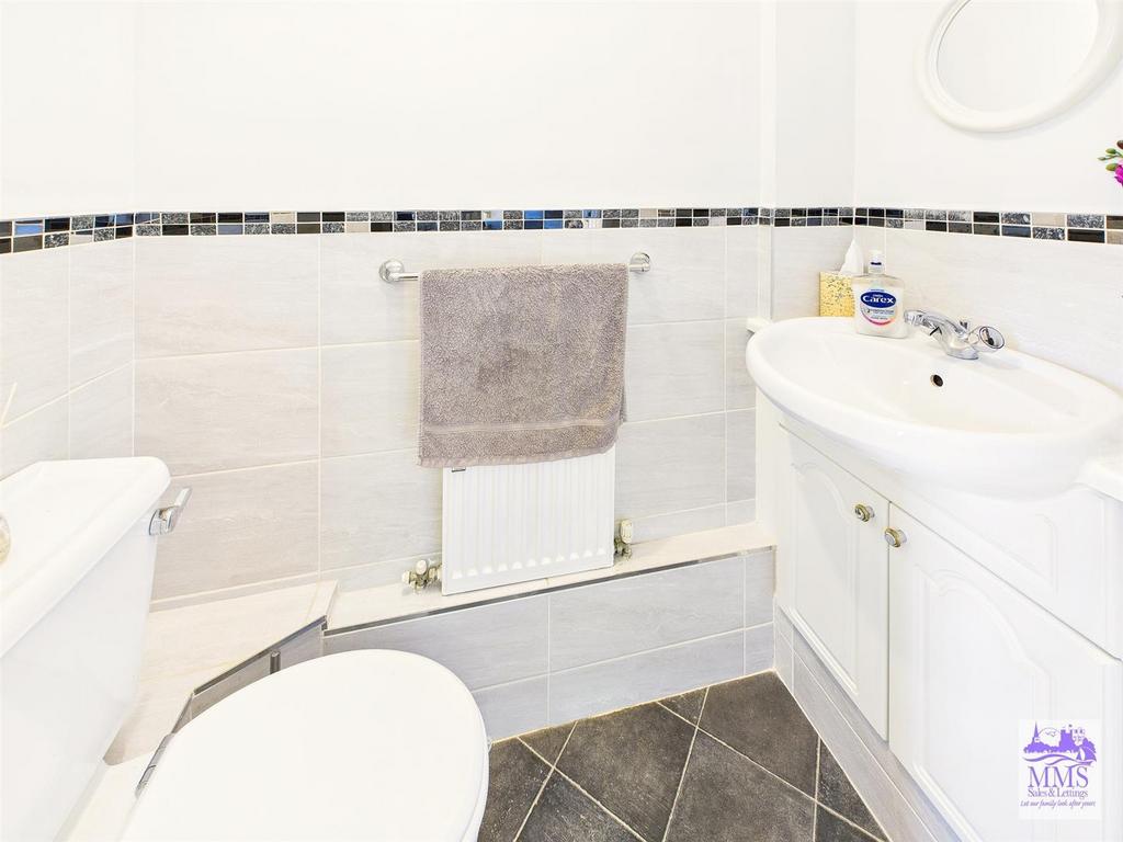 CAM04098 G0-PR0125-STILL004.jpg