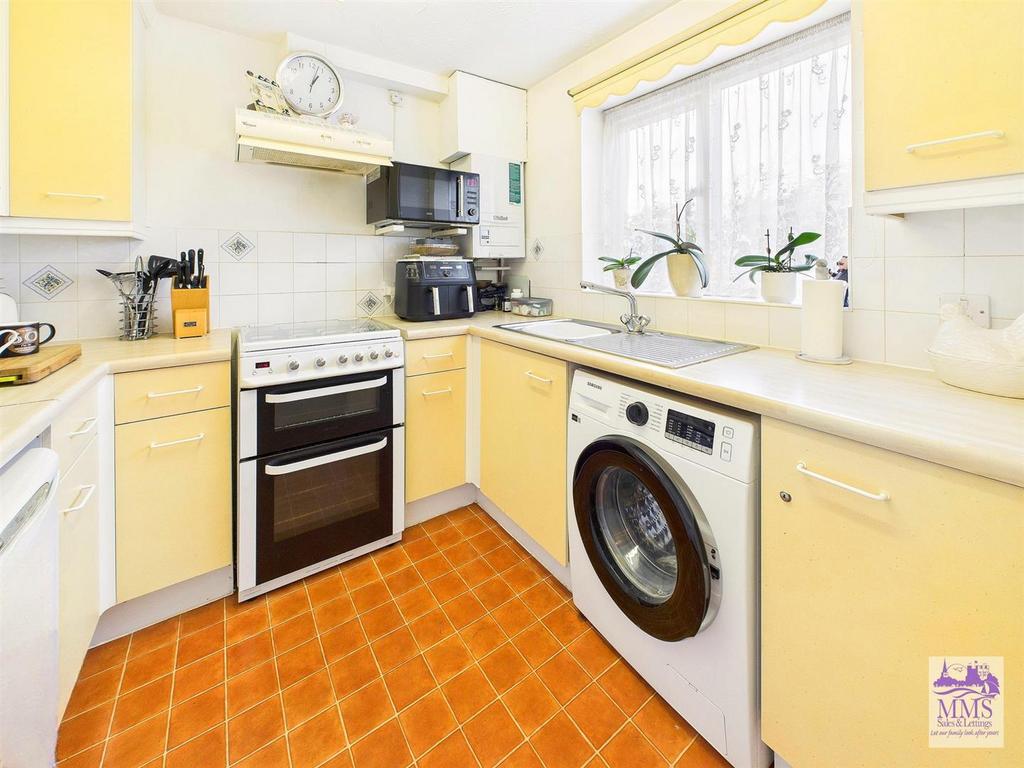 CAM04098 G0-PR0125-STILL003.jpg