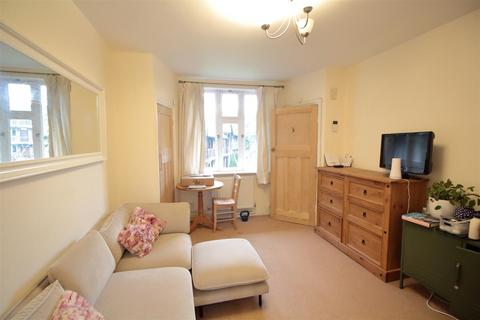 undefined, Tudor Close, Brixton Hill SW2