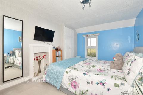 undefined, Ivychurch, Kent