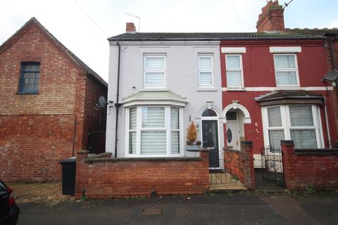 3 bedroom end of terrace house to rent, Alexandra Road, Wellingborough, NN8