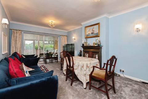undefined, Westbourne Drive, Brentwood CM14