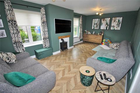 4 bedroom semi-detached house for sale, Dearle Road, Swindon SN25