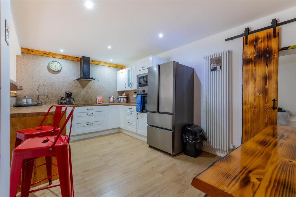 25 Garden Flat-15.jpg