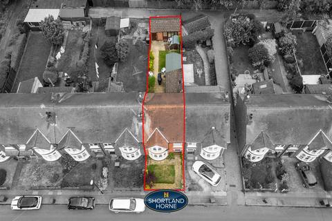 3 bedroom terraced house for sale, Gregory Avenue, Coventry CV3