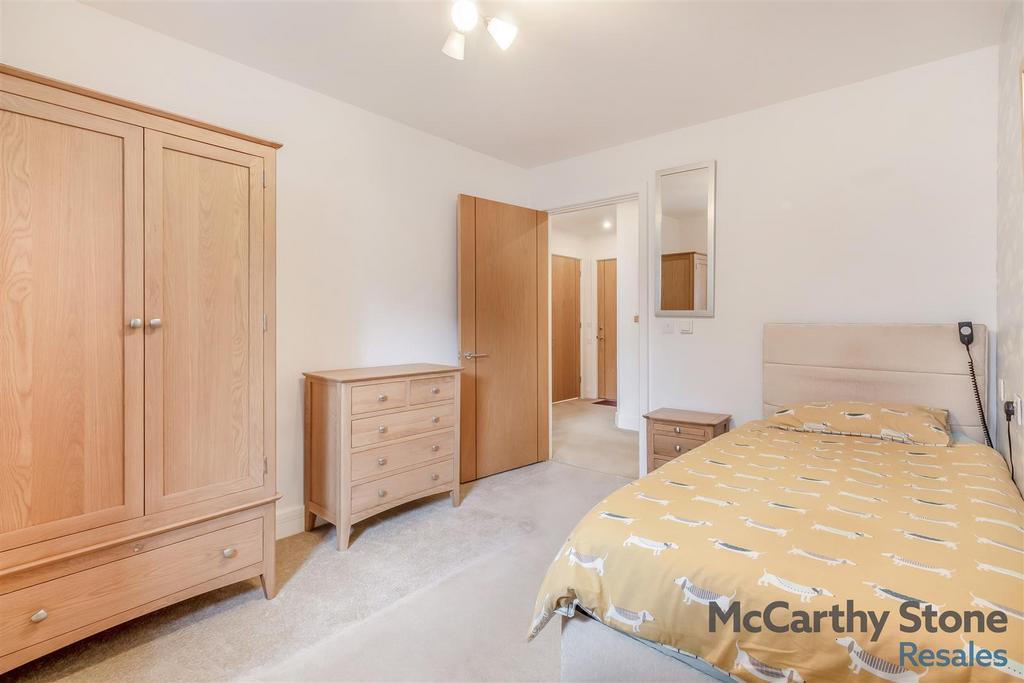 8665110-interior15.jpg