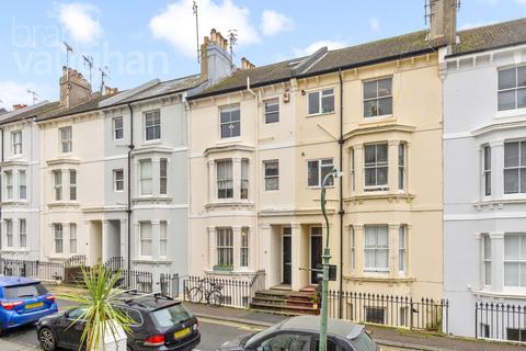 Lansdowne Street, Hove, BN3