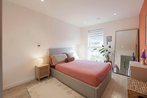 1 bedroom apartment for sale, Station Approach, London, SE26