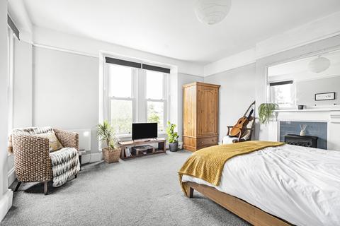 undefined, Flat 4, Springfield, Jubilee Road, Totnes, Devon