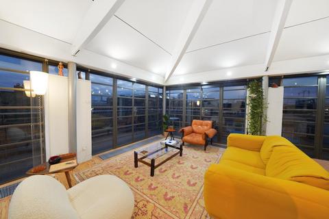 undefined, Great Sutton Street, Clerkenwell, EC1V