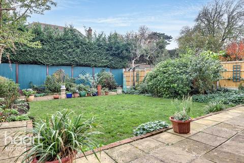 undefined, Sandy Lane South, Wallington