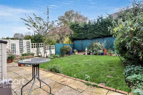 Sandy Lane South, Wallington