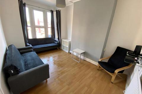 1 bedroom apartment to rent, Eversholt Street, London, NW1