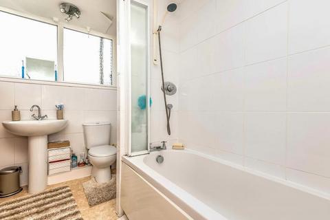 1 bedroom apartment to rent, Eversholt Street, London, NW1