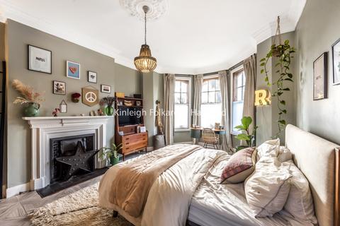 2 bedroom flat to rent, Priory Road, Crouch End, London, N8