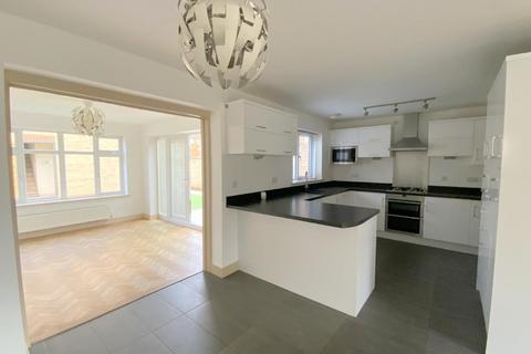 4 bedroom detached house for sale, Bluebell Road, Scartho