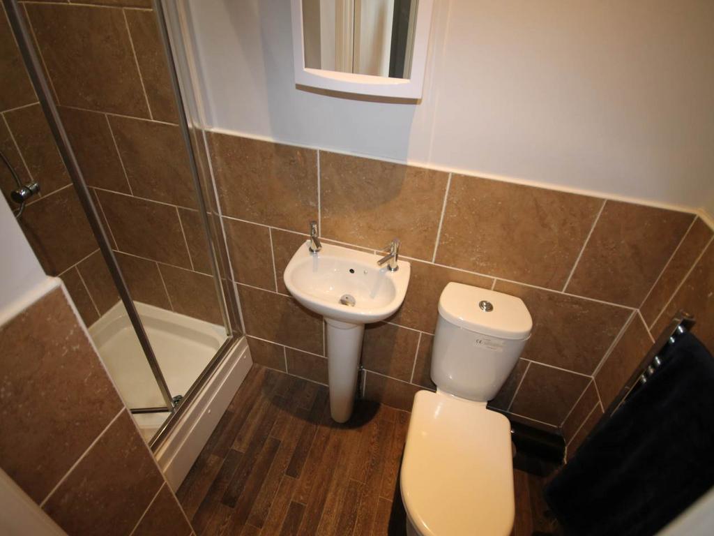 Ensuite 2