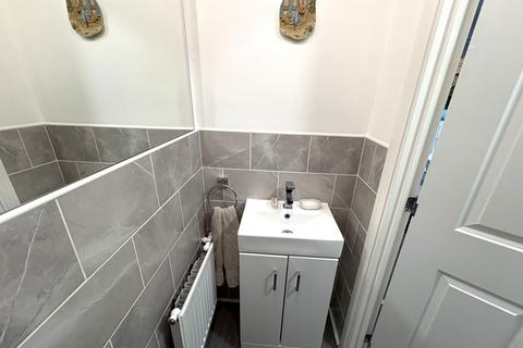 24 Adams Way, Hednesford, Cannock, WS12 4WJ