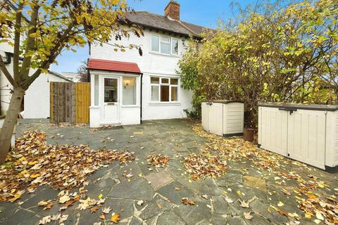 undefined, Kingston Road, Kingston Upon Thames KT1