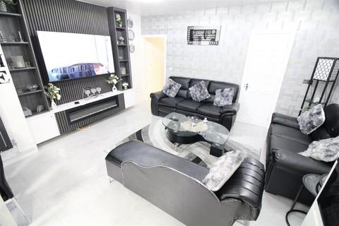 3 bedroom terraced house for sale, Cromwell Road, Hayes