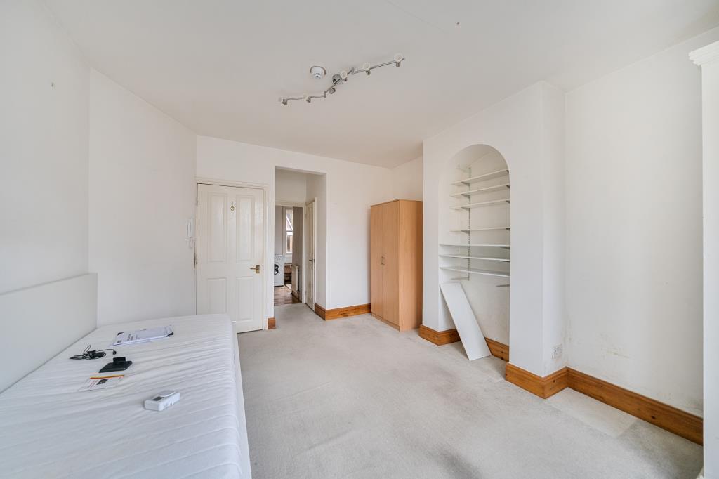 Bedroom/Reception Room