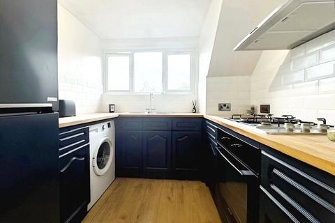 undefined, Acott Fields, Maidstone ME18