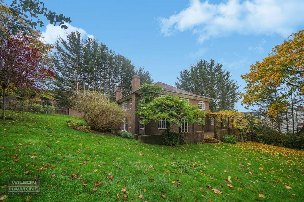 The Squirrels, Mount Park Road - 8q Jtp3 ZNQF0 HCBTB0