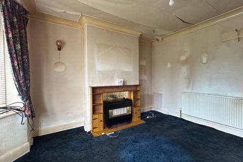 3 bedroom semi-detached house for sale, Mandale Road, Bradford, BD6