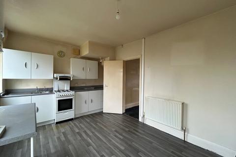 3 bedroom semi-detached house for sale, Mandale Road, Bradford, BD6