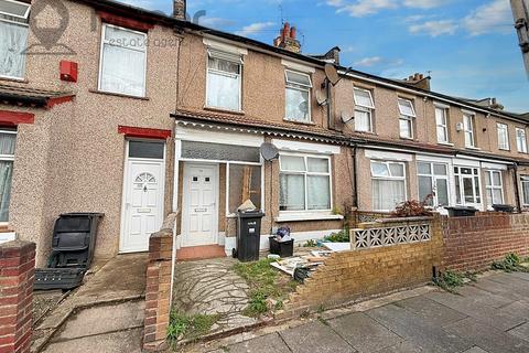undefined, Roman Road, Ilford, IG1 2PA