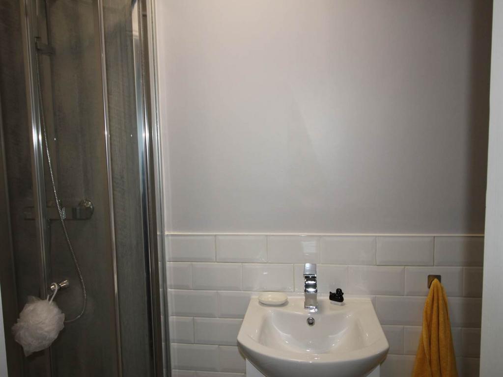 Bedroom 2 & En-suite