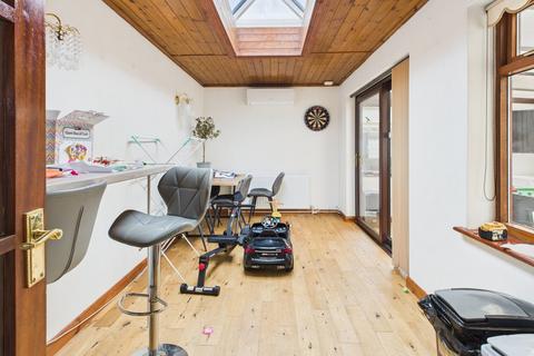 2 bedroom detached bungalow for sale, Hillgate Street, King's Lynn PE34