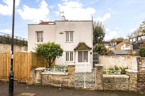 undefined, Hardwicke Road, London W4