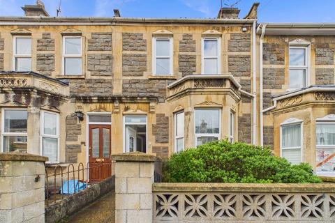 4 bedroom terraced house to rent, Coronation Avenue, Bath, Bath and North East Somerset, BA2