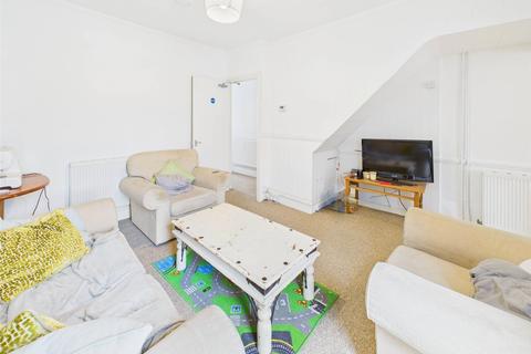 4 bedroom terraced house to rent, Coronation Avenue, Bath, Bath and North East Somerset, BA2