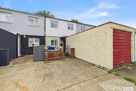 undefined, Larkspur Close, South Ockendon