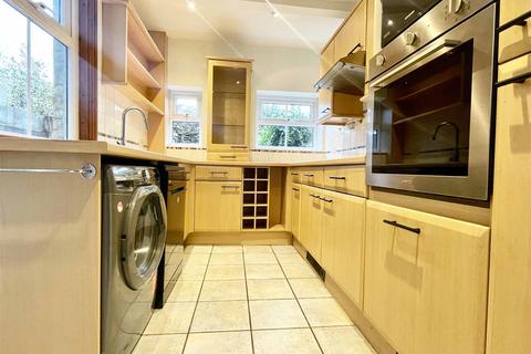 3 bedroom terraced house for sale, Nursery Road, Old Moulsham, Chelmsford