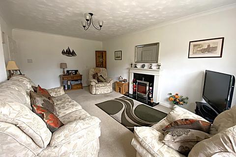 3 bedroom detached house for sale, Spalding Road, Holbeach