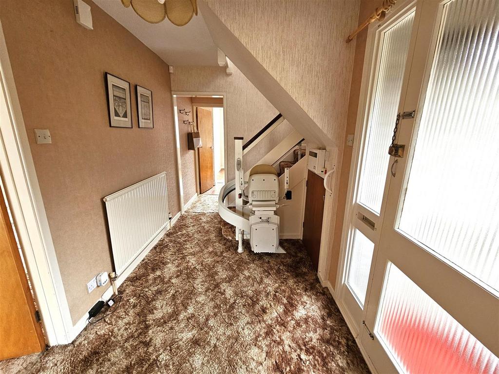 Hallway.jpg