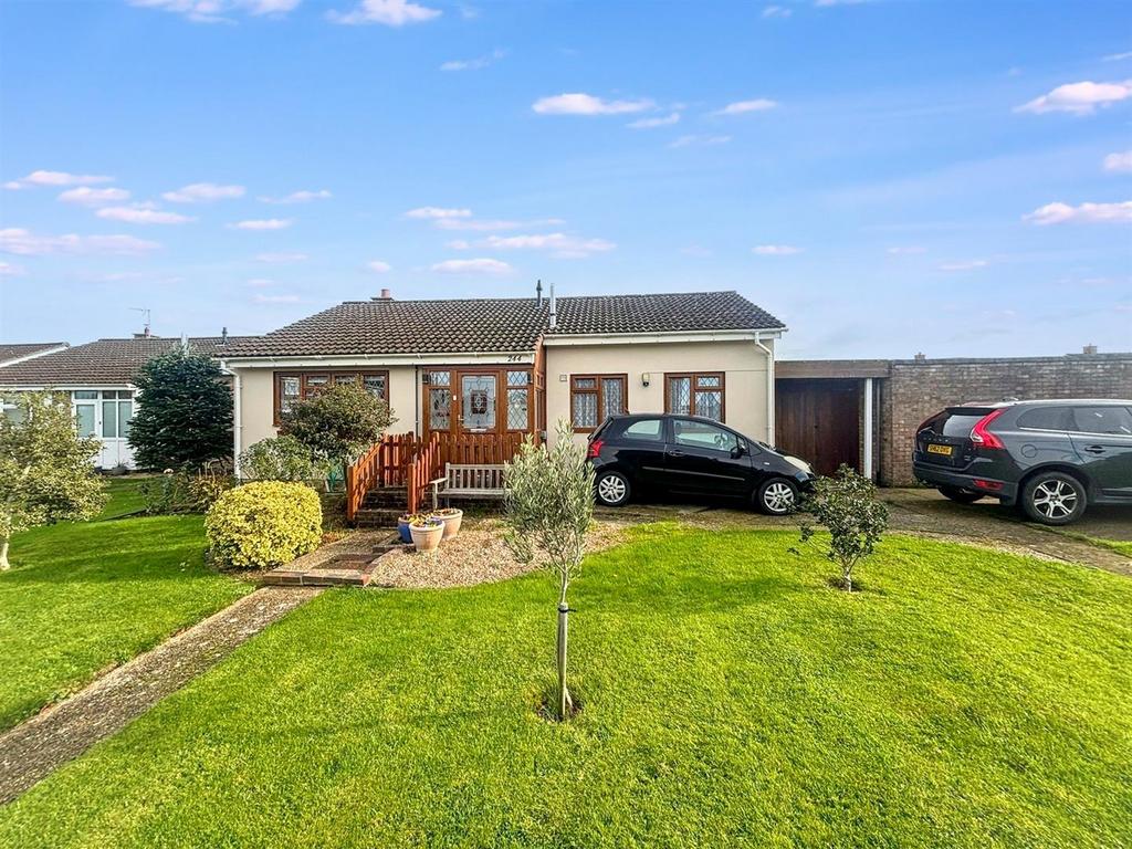 PHOTO-2025-11-06-13-53-18 (5).jpg