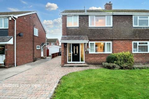 3 bedroom semi-detached house for sale, Shores Green Drive, Northwich