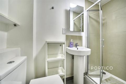1 bedroom in a house share to rent, Charleville Road, London, W14