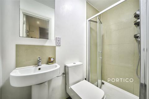 1 bedroom in a house share to rent, Charleville Road, London, W14