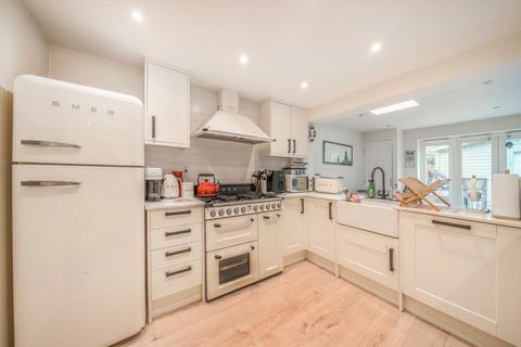 undefined, Navarino Grove, London E8