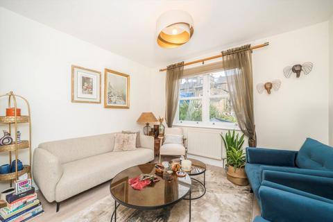 undefined, Navarino Grove, London E8