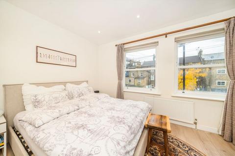 undefined, Navarino Grove, London E8