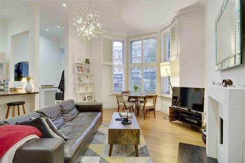 2 bedroom flat for sale, Fulham Road, SW6